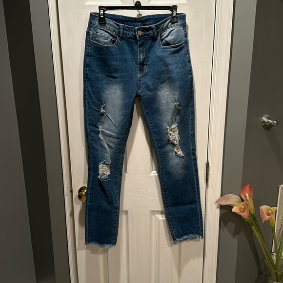Kunmi jeans from Amazon - Picture 1 of 5